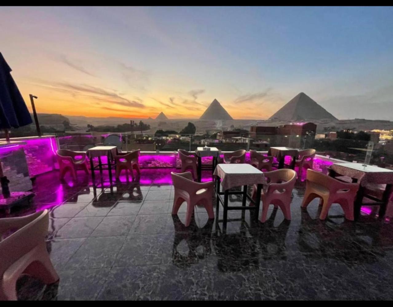 Pyramids And Sphinx Hotel Kafret el-Gabal Kültér fotó