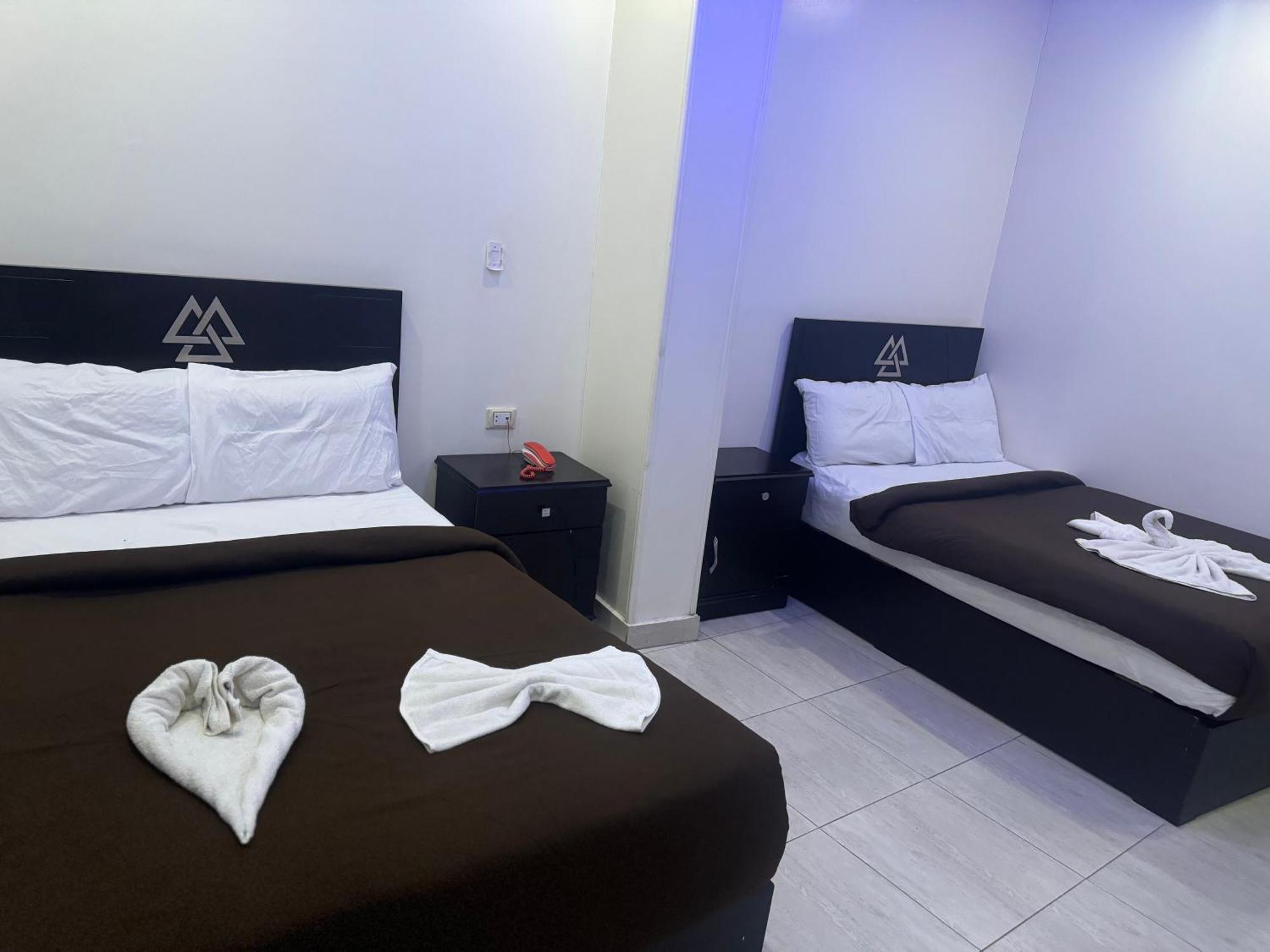 Pyramids And Sphinx Hotel Kafret el-Gabal Kültér fotó