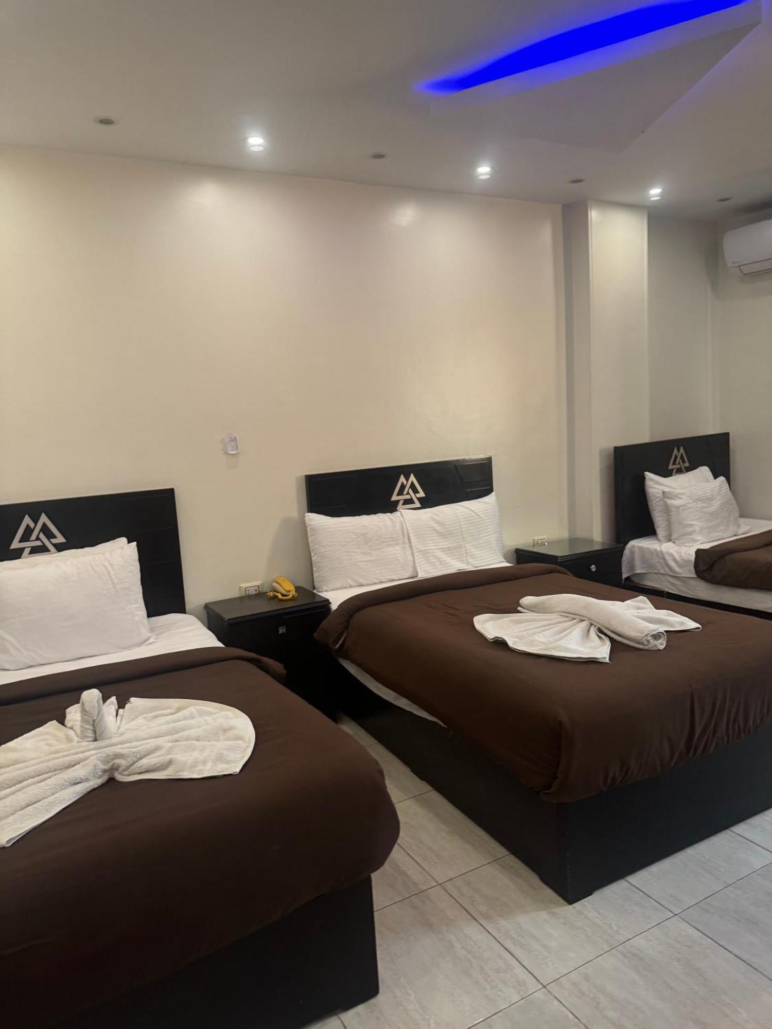 Pyramids And Sphinx Hotel Kafret el-Gabal Kültér fotó
